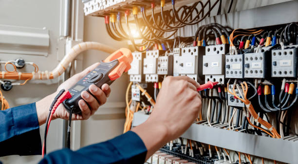 Best Licensed Electrician  in Cedar Point, NC